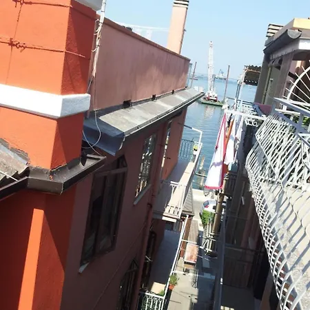 아파트 Nette In Sottomarina Mit Terrasse By Interhome