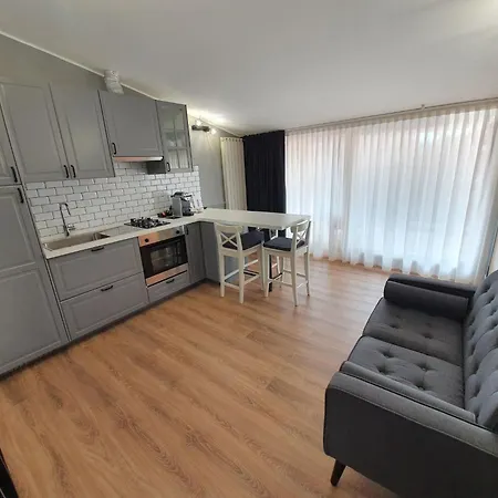Nette In Mit Terrasse By Interhome Apartament